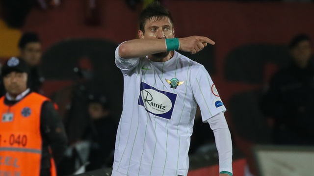 Akhisar'ın golcüsü Seleznyov, Süper Lig'de çıktığı 38 maçta 12 gol atma başarısı gösterdi. 