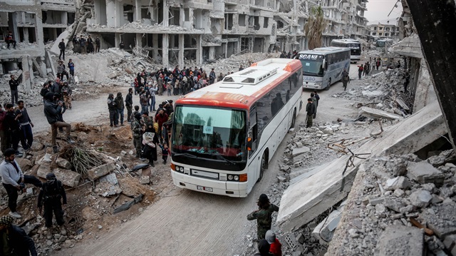 Evacuations continue in Syria's Eastern Ghouta