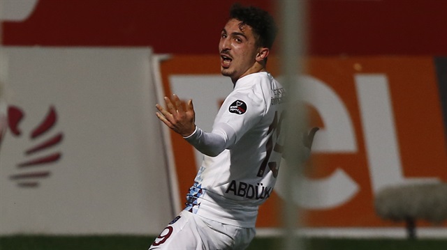 Trabzonspor'un 18 yaşındaki yıldız adayı Abdülkadir Ömür, bu sezon 22 lig maçında 2 gol attı 4 de asist yaptı.