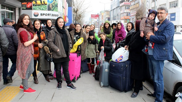 12 günlük resmi tatile giren İranlılar, Antalya'da turizme hareketlilik getirdi.​