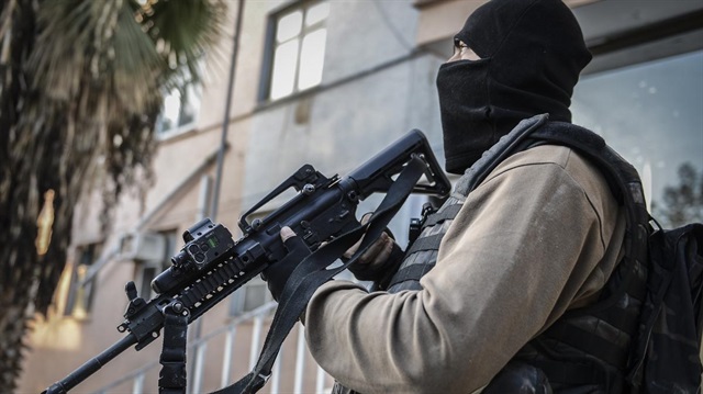 Gaziantep'te saldırı hazırlığındaki teröristlere yönelik operasyon yapıldı.