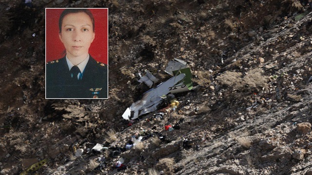 İran'da düşen özel jetin kaptan pilotu Beril Gebeş'in cenazesini arama çalışmaları devam ediyor.