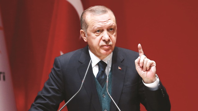 ​Cumhurbaşkanı Erdoğan, PKK ile arabuluculuk teklif eden Fransa’ya sert çıktı. 