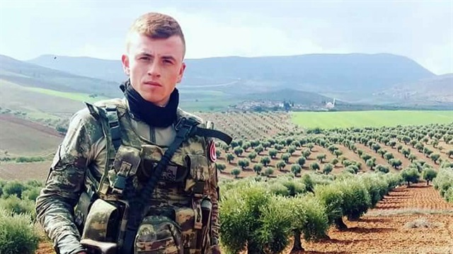 Arkadaşının silahıyla kendini yanlışlıkla vuran Uzman onbaşı İsmail Tugay Özcan hayatını kaybetti.
