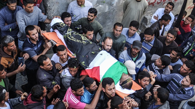 Gazze şehidi Rakab'ın cenazesi Han Yunus'ta toprağa verildi