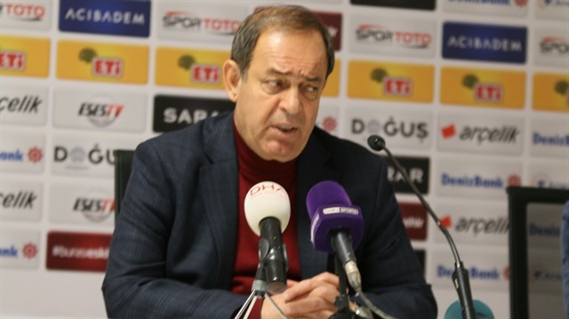 Eskişehirspor Teknik Direktörü Yücel İldiz