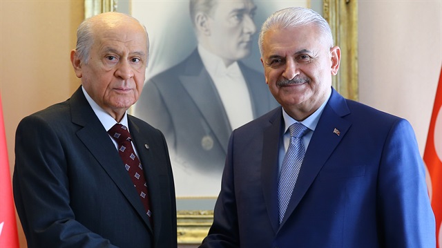 Başbakan Yıldırım ile MHP Lideri Bahçeli'nin TBMM'deki görüşmesi başladı.