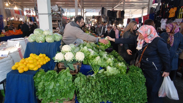 Karnabaharın fiyatı arttı.