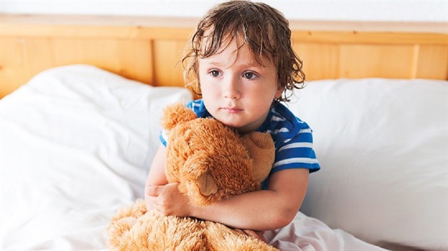 Çocuklarda bazı önemli hastalıklar aşırı terlemeye yol açabiliyor. 