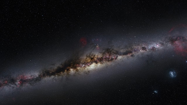 Samanyolu'nun merkezinde 10 bin kara delik olabilir