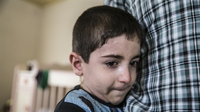 "يوسف" طفل سوري يقاوم في تركيا كي يتخلص من نار الحرب!