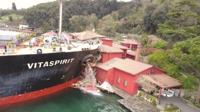 “Vitaspirit” adlı geminin kaptanı Baticula Edgardo Deseo’nun tanık olarak ifadelerine başvuruldu.