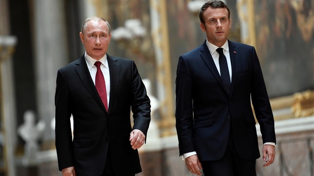 Fransa Cumhurbaşkanı Emmanuel Macron ve Rusya Devlet Başkanı Vladimir Putin