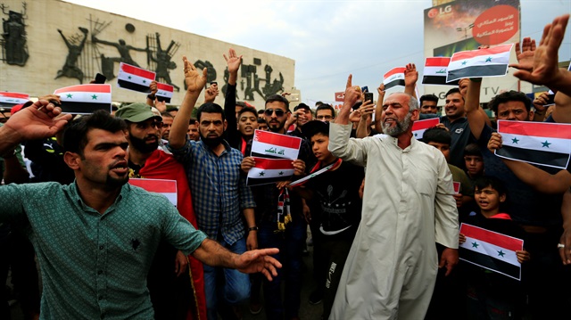 Iraklılar ABD, İngiltere ve Fransa'nın Esed rejimine düzenlediği saldırıyı protesto etti.