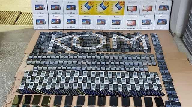 Ankara'da 1,5 milyon liralık kaçak cep telefonu ele geçirildi