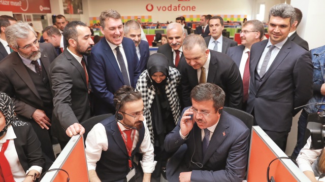 Vodafone Van Çağrı Merkezi’nde 380 genç görev yapacak.