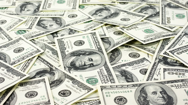 16 Nisan haftasında dolar, geçtiğimiz haftanın son günüyle devam eden yatay seyrini sürdürüyor.