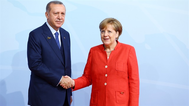 Arşiv: Cumhurbaşkanı Erdoğan'ı G20 Liderler Zirvesi'nde Almanya Başbakanı Merkel karşılaşmıştı.