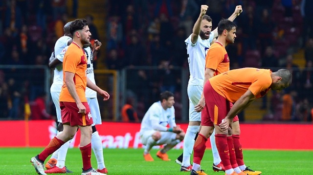 Galatasaray elendi, ilk finalist Akhisar oldu!