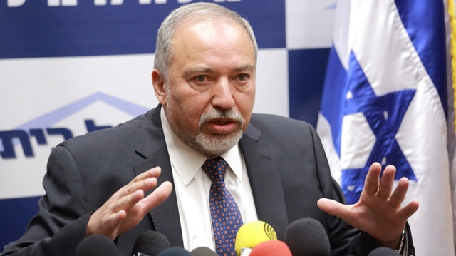 Kapatma kararının ardında İsrail Savunma Bakanı Avigdor Liberman'ın imzasının bulunduğu bildirildi.