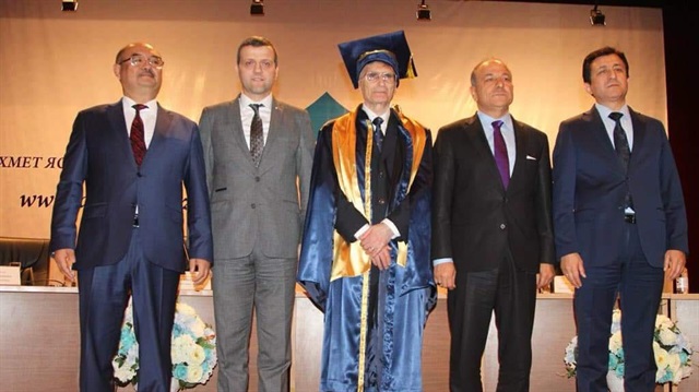 Aziz Sancar Ahmet Yesevi Üniversitesini ziyaret etti