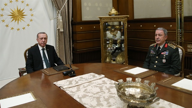 Cumhurbaşkanı Recep Tayyip Erdoğan, Genelkurmay Başkanı Orgeneral Hulusi Akar'ı kabul etti