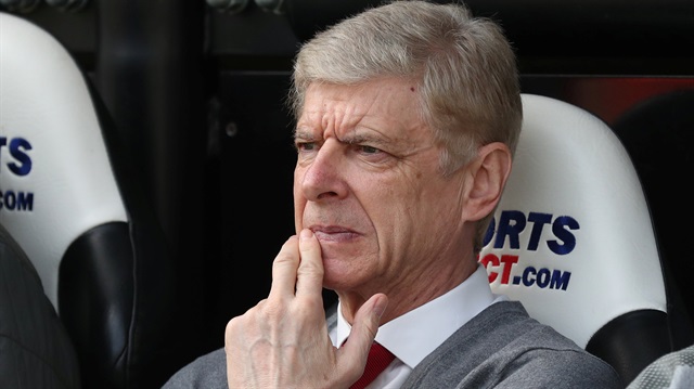 Arsenal'de uzun yıllar görev yapan Wenger'in sezon sonunda takımdan ayrılması bekleniyor.