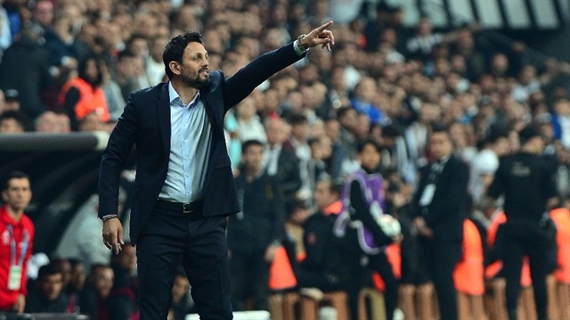 Erol Bulut Beşiktaş maçının ardından karşılaşmanın hakemi Halis Özkahya'ya sitem etti.