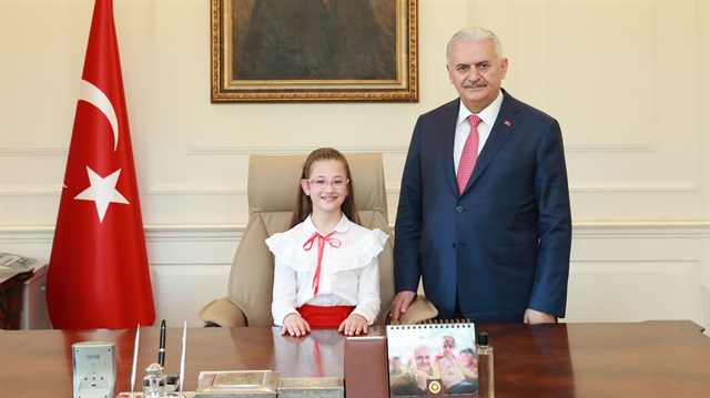 Başbakan Binali Yıldırım, 23 Nisan dolayısıyla çocukları Çankaya Köşkü'nde kabul etti.