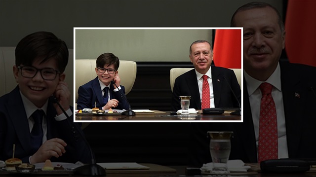Cumhurbaşkanı Erdoğan, çocuklarla Külliye'de.