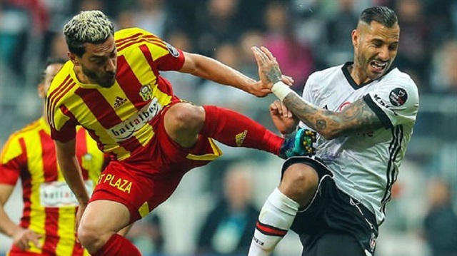 ​Yeni Malatyasporlu futbolcu Murat Yıldırım'ın faulü tepki çekmişti.