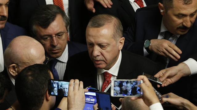 أردوغان ينتقد انضام نواب من "الشعب الجمهوري" لـ "الحزب الصالح"