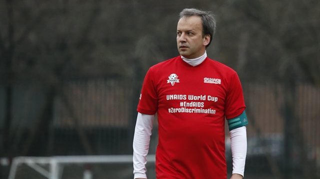 Russian Deputy Prime Minister Arkady Dvorkovich takes part in a soccer match between UNAIDS FC and Team Rosich, as part of the campaign to struggle against the AIDS epidemic and discrimination, in Moscow, Russia April 17, 2018. 