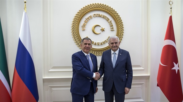 يلدريم يلتقي رئيس تتارستان في أنقرة