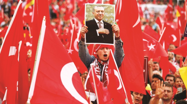 AK Parti ve MHP, Avrupa’da ‘ortak’ ter dökecek. 
