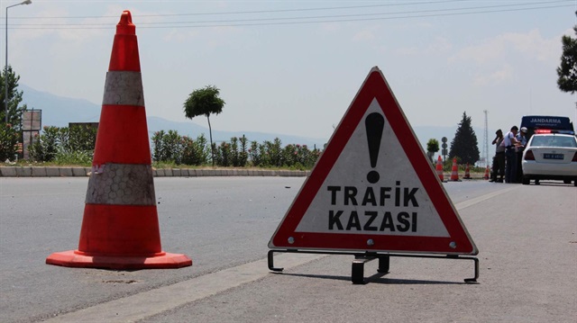 Konya'daki trafik kazasında ilk belirlemelere göre 4 kişi öldü.