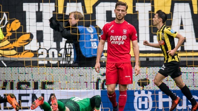 Twente'li futbolcular hazin sonun ardından büyük üzüntü yaşadı.