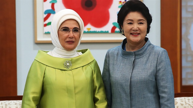 Emine Erdoğan ve Kim Jung-sook 