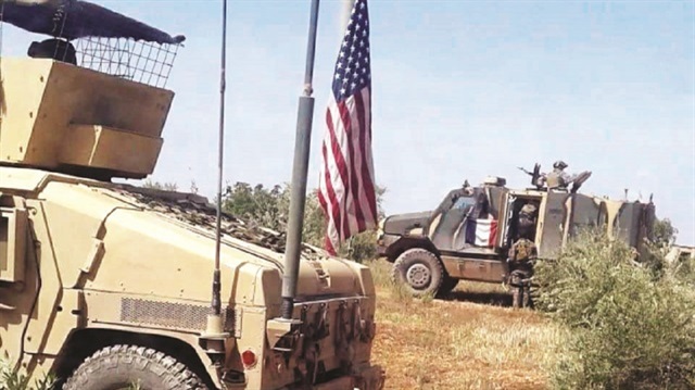 French troops patrolling PKK-occupied Manbij alongside U.S. soldiers