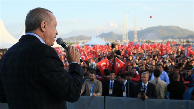 Cumhurbaşkanı Erdoğan, Kayseri Şehir Hastanesi Açılış Töreni'nde vatandaşlara hitap etti.