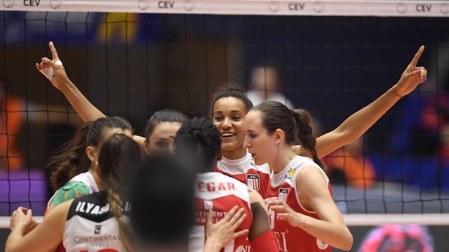 Vakifbank women's volleyball team beats Romanian counterpart 3-0 in CEV Champions League Final Four