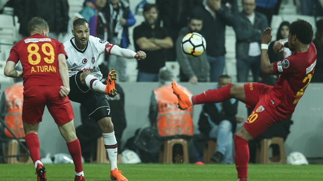 Quaresma bu sezon yaptığı isabetli ortalarla takımına önemli katkı sağladı.