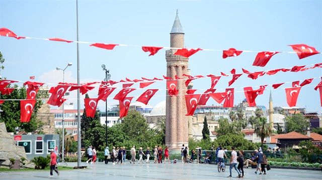 "أنطاليا" التركية تستقبل 1.2 مليون سائح أجنبي في 4 شهور