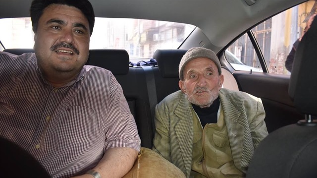 80 yaşındaki Mehmet Sütçü, hayatımda ilk defa böyle bir durumla karşılaştığını belirtti. 