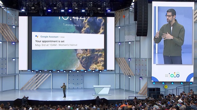 Google CEO'su Sundar Pichai, Duplex'i tanıtıyor.