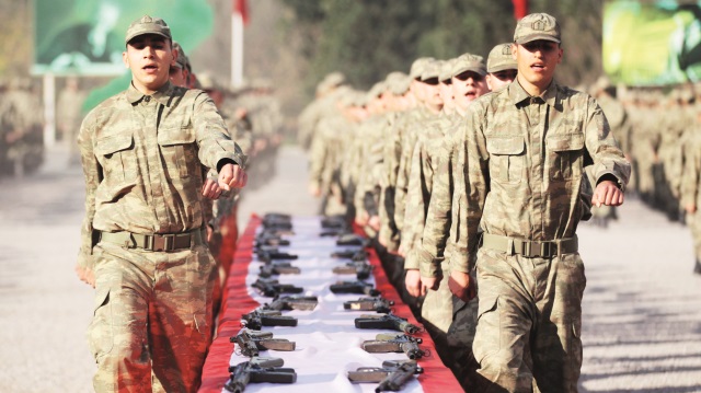 Askerlik şubelerine gitmeden hızlı ve etkin olarak işlemlerin sonuçlandırılması hedefleniyor.