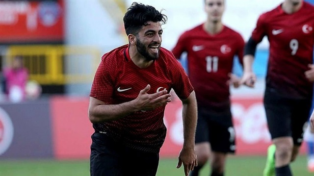 Ümit Milli Takımı forması da giyen Umut Bozok, 24 golle ikinci ligi gol kralı olarak tamamladı.