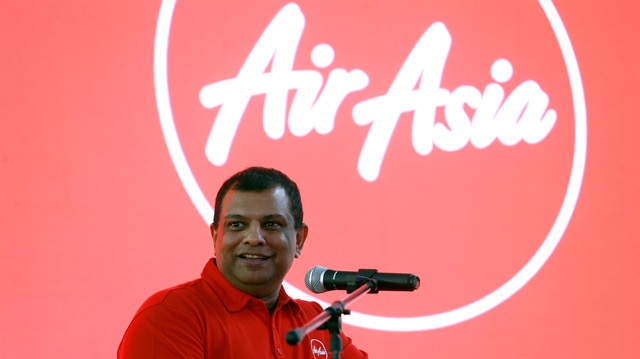 File Photo: AirAsia Group CEO Tony Fernandes speaks during a news conference at the AirAsia headquarters in Sepang, Malaysia December 13, 2017.