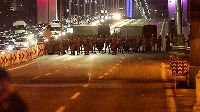 15 Temmuz FETÖ darbe girişimi gecesi, cuntacı askerler köprüyü kapatmış, darbeye direnen vatandaşlara ateş açmıştı.