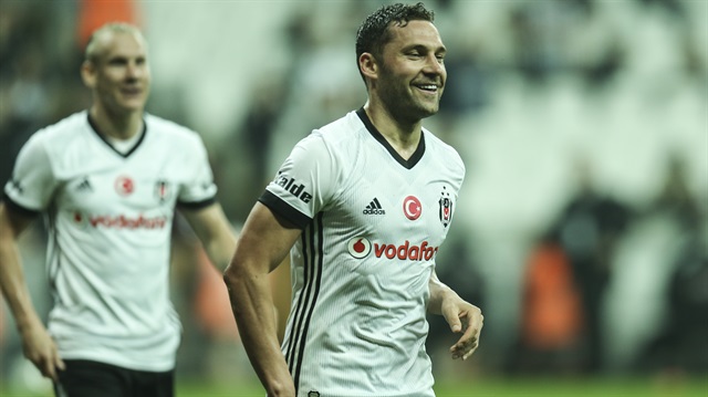 Beşiktaşa 2015-2016 sezonunun başında Gençlerbirliği'nden bedelsiz transfer olan Tosic, siyah beyazlı takımla 100 maça çıktı.